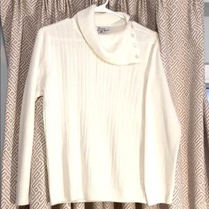 NWOT Gorgeous Cream The Tog Shop 100% Cowl Neckline Long Sleeve Sweater